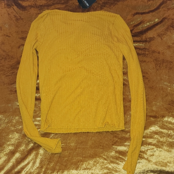 F21 Mustard Yellow Ribbed Long sleeve V-neckline 💛🌼 - Picture 6 of 6